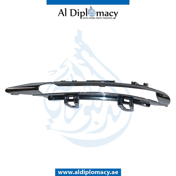 Front Left Lower BUMPER FOG LAMP GRILLE MOLDING for Mercedes-Benz C Class W204 (2007-2015) models, Part Number A2048852774