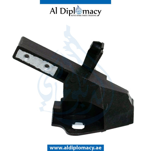 Right HEADLIGHT BRACKET for Mercedes-Benz C Class W205 (2015-2021) models