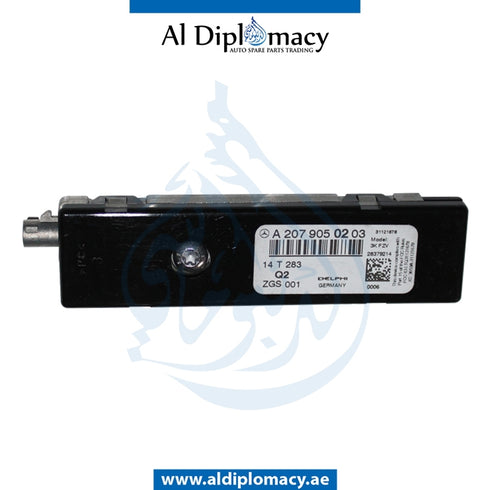 Rear Right ROOF ANTENNA AMPLIFIER for Mercedes-Benz E-Class Coupe W207 (2009-2017) models, Part Number A2079050203