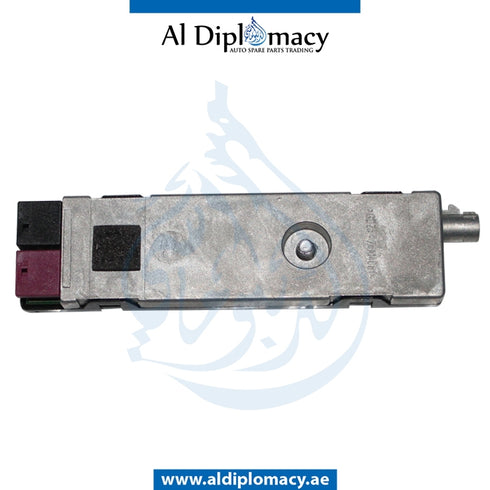 Rear Right ROOF ANTENNA AMPLIFIER for Mercedes-Benz E-Class Coupe W207 (2009-2017) models