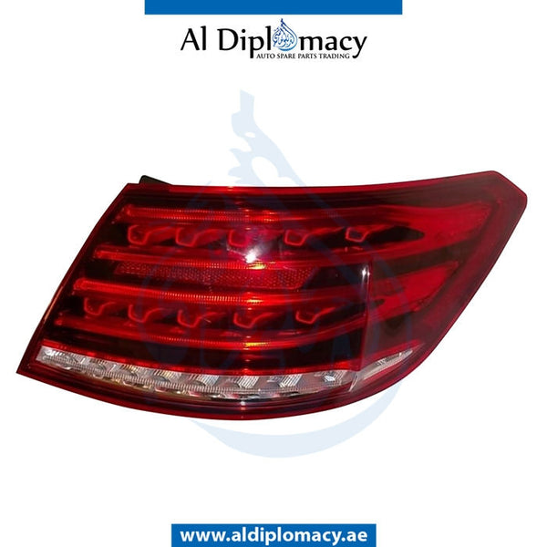 Left STOPLIGHT for Mercedes-Benz E-Class Coupe W207 (2009-2017) models, Part Number A2079063300 64