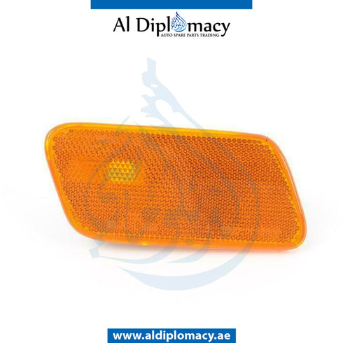 Front Right BUMPER TURN SIGNAL LAMP for Mercedes-Benz E Class W210 (1996-2002) models, Part Number A2108201421