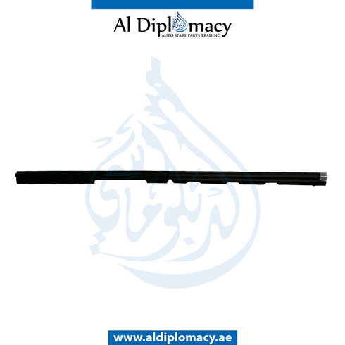 Front ENGINE HOOD SEAL for Mercedes-Benz E Class W212 (2009-2016) models, Part Number A2128870098