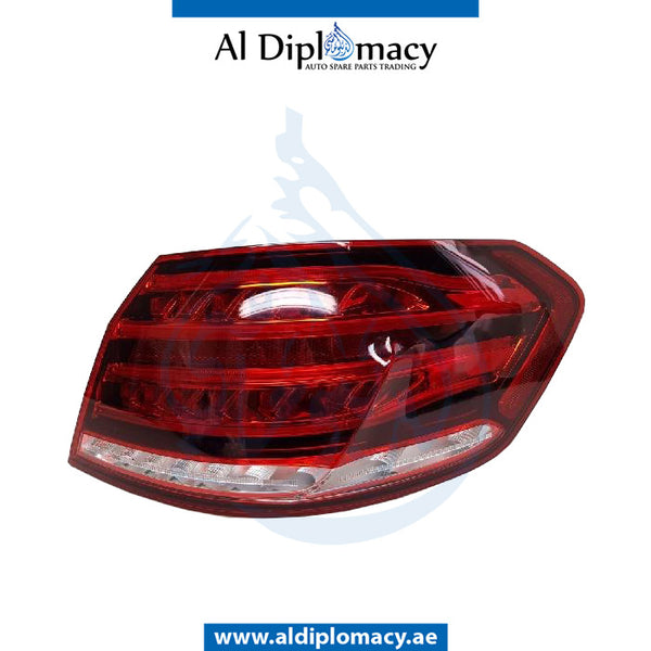 Right STOPLIGHT for Mercedes-Benz E Class W212 (2009-2016) models, Part Number A2129060803 64