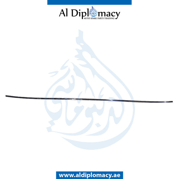 Rear BUMPER CHROME Molding, CENTER for Mercedes-Benz CL Class W215 (1999-2005) models, Part Number A2158850074