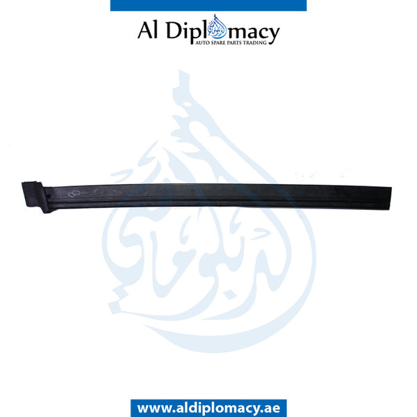 Rear Right WINDOW SEALING FRAME for Mercedes-Benz CL Class W216 (2006-2014) models, Part Number A2166700439