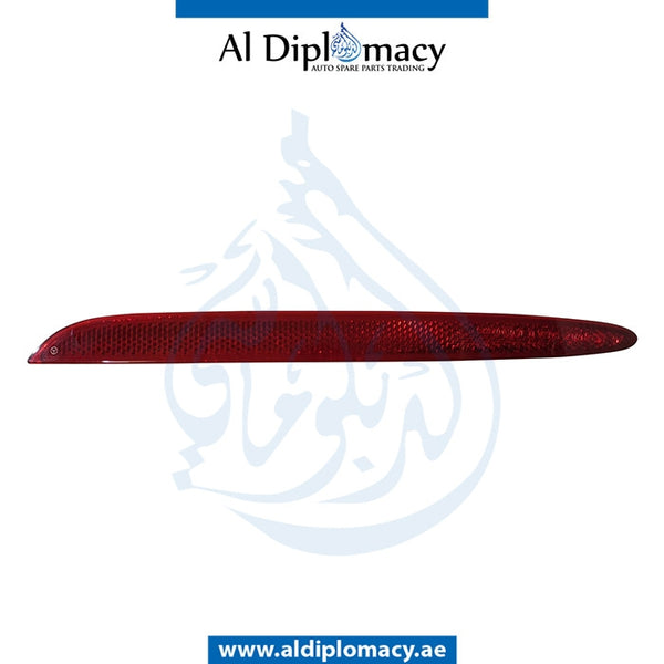 Front Left REFLECTOR for Mercedes-Benz SLK Class C190 (2015-2021) models, Part Number A2178200174