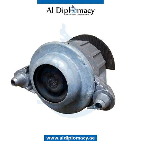 Right ENGINE MOUNT for Mercedes-Benz CLS Class W218 (2011-2018) models