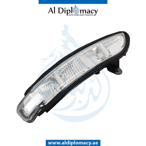 Left MIRROR TURN SIGNAL LAMP for Mercedes-Benz CL Class W211 (2002-2009) models, Part Number A2198200521