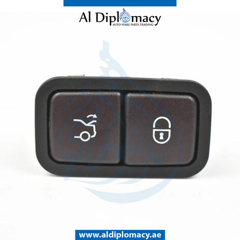 REMOTE TRUNK LOCKING SWITCH for Mercedes-Benz E Class C209 (2002-2010) models, Part Number A2208211479