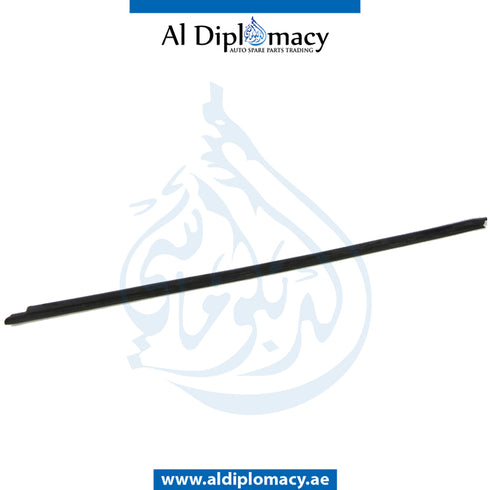 Front Left Lower DOOR MOLDING STRIP for Mercedes-Benz S Class W221 (2006-2013) models, Part Number A2216900162