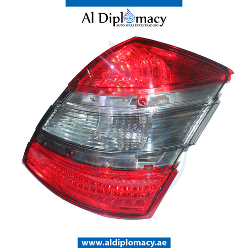 Right STOPLIGHT LENS for Mercedes-Benz S Class W221 (2006-2013) models