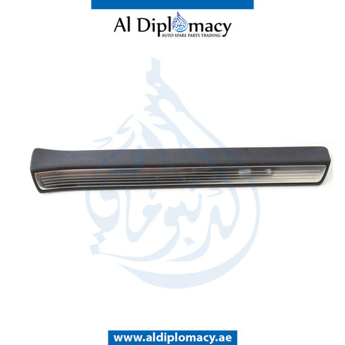 Front Right Inner DOOR ENTRANCE COVER for Mercedes-Benz S Class W222 (2014-2020) models, Part Number A2226808235