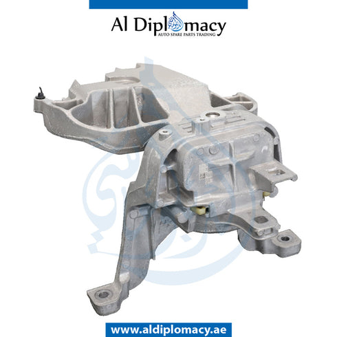 Right ENGINE MOUNT for Mercedes-Benz A Class W177 (2018-2020) models, Part Number A2472402800