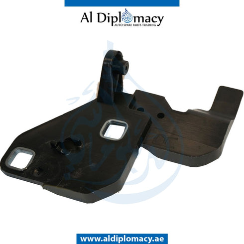 Right HEADLIGHT BRACKET for Mercedes-Benz R Class W251 (2006-2013) models, Part Number A2536201800
