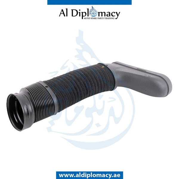 Right AIR INTAKE HOSE for Mercedes-Benz E Class W204 (2007-2015) models, Part Number A2720903682
