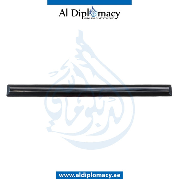 Rear Left Right DOOR Molding, OR for Mercedes-Benz G Class W463 (1992-2022) models, Part Number A4636900162