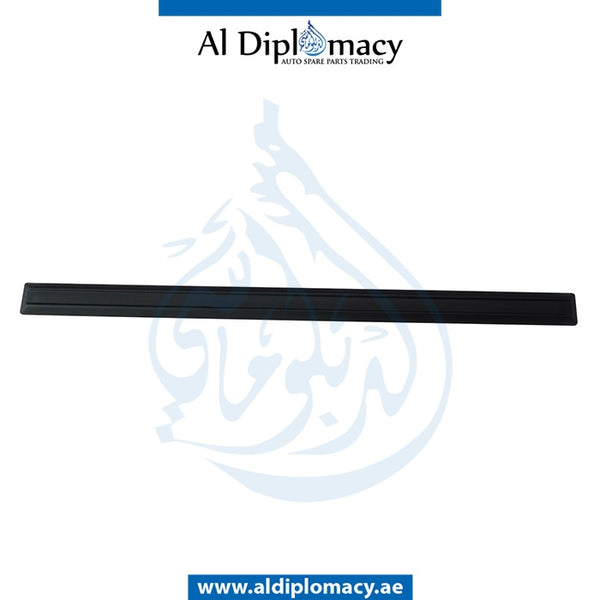 Front DOOR MOLDING for Mercedes-Benz G Class W463 (1992-2022) models, Part Number A4636900462