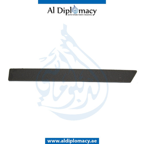 Right SIDE BODY MOLDING for Mercedes-Benz G Class W463 (1992-2022) models, Part Number A4636982262