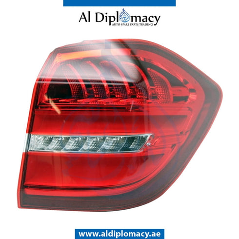 Right STOPLIGHT for Mercedes-Benz GL Class X166 (2013-2019) models, Part Number ATC-1669060402
