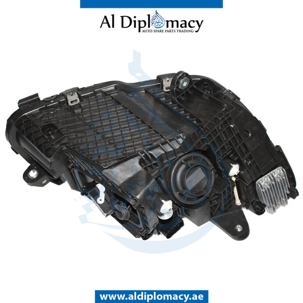 Left Headlight, STATIC LED for Mercedes-Benz C Class W205 (2015-2021) models, Part Number ATC-2059065404