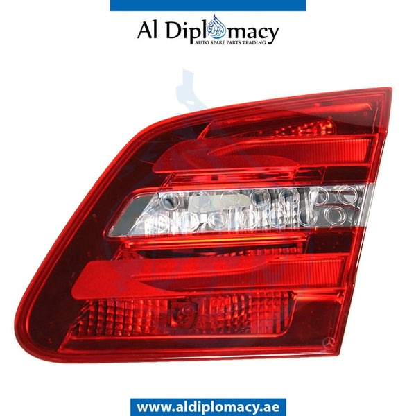 Right TRUNK LID STOPLIGHT for Mercedes-Benz B Class W246 (2011-2019) models, Part Number ATC-2469066400