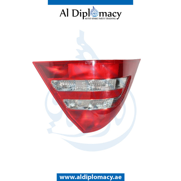 Left STOPLIGHT for Mercedes-Benz C Class W203 (2001-2007) models, Part Number DEP-2038200164