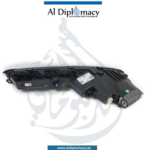 BMW 7 Series G70 Headlight Upper Right Side - Used OEM Part Number 63115A5F5C4 BMW Genuine