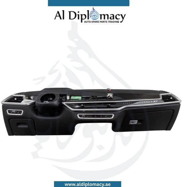 BMW X7 Series G07 LCI Black and Carbon Stitching Dashboard with Head-Up Display Empty - Used Original BMW