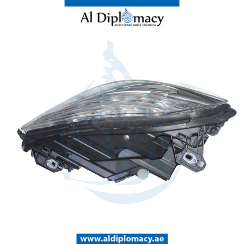 Right Headlight, Xenon, 1ZT 010 818-481 for Mercedes-Benz A Class W176 (2012-2018) models