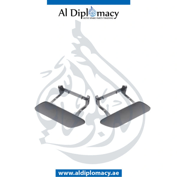 Left Side Original Mercedes-Benz X166 Headlight Wahser Cover A1668600008 9999