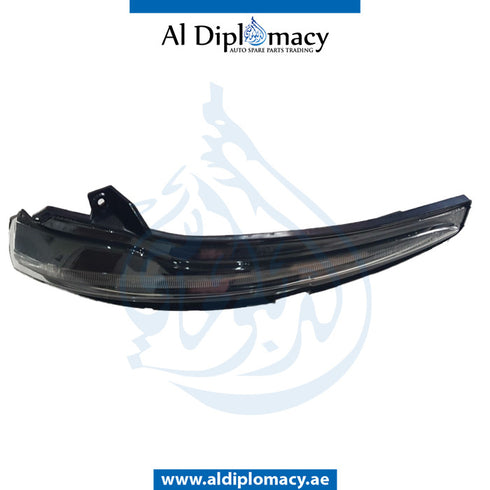 Right MIRROR TURN SIGNAL Lamp, BLACK for Mercedes-Benz C Class W205 (2015-2021) models, Part Number T-0999060801-CN
