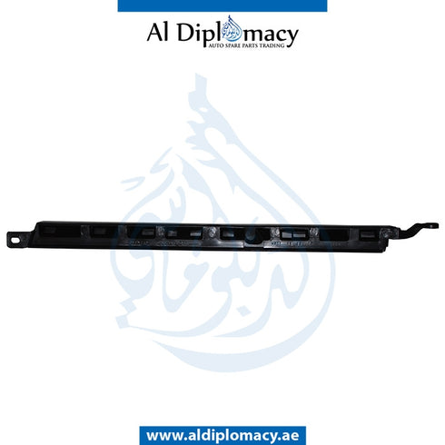 Right Lower HEADLIGHT MOLDING for Mercedes-Benz S Class W140 (1992-1999) models, Part Number T-1408260477