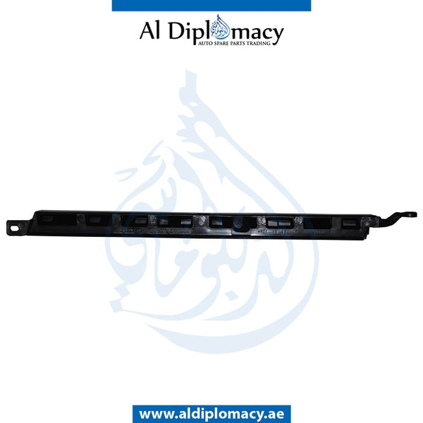 Right Lower HEADLIGHT MOLDING for Mercedes-Benz S Class W140 (1992-1999) models, Part Number T-1408260477