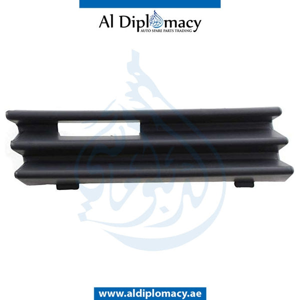 Front Right BUMPER TOWING HOOK COVER for Mercedes-Benz S Class W140 (1992-1999) models, Part Number T-1408800605