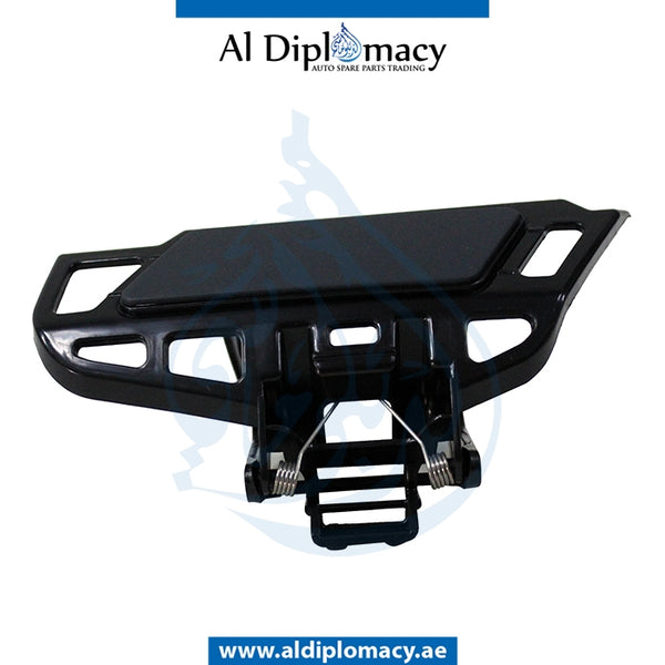 Left HEADLIGHT WASHER COVER for Mercedes-Benz M Class W164 (2006-2011) models, Part Number T-1648600308