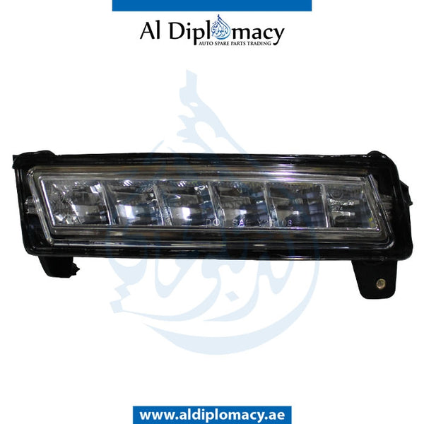 Right FOG LAMP for Mercedes-Benz GL Class X164 (2006-2012) models, Part Number T-1649060251
