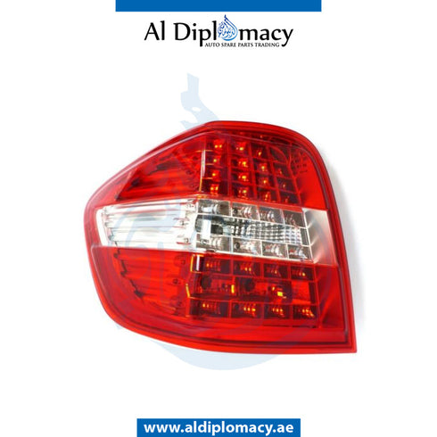 Left STOPLIGHT for Mercedes-Benz M Class W164 (2006-2011) models, Part Number T-1649064200