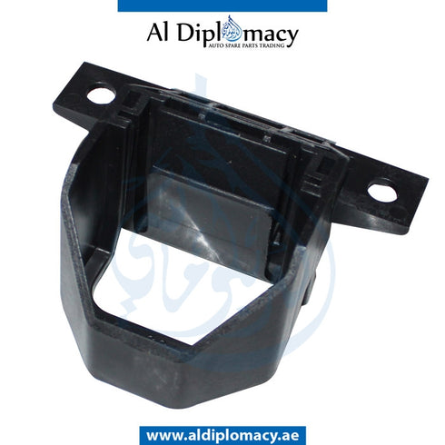 Lower RADIATOR BRACKET for BMW 3 Series E87 (2004-2007) models, Part Number T-17117591647