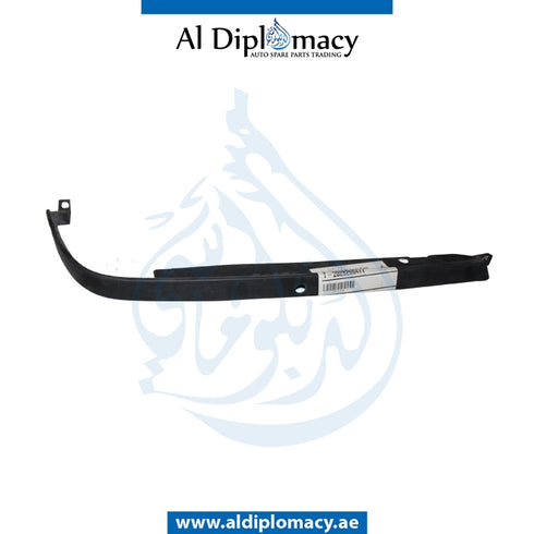 Right Lower HEADLIGHT MOLDING for Mercedes-Benz C Class W202 (1994-2000) models, Part Number T-2028260477