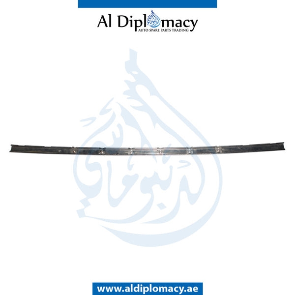 Rear BUMPER Molding, CENTER for Mercedes-Benz C Class W202 (1994-2000) models, Part Number T-2028850074