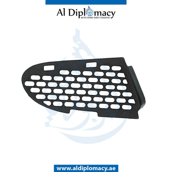 Front Right Lower BUMPER GRILLE for Mercedes-Benz C Class W202 (1994-2000) models, Part Number T-2028850423