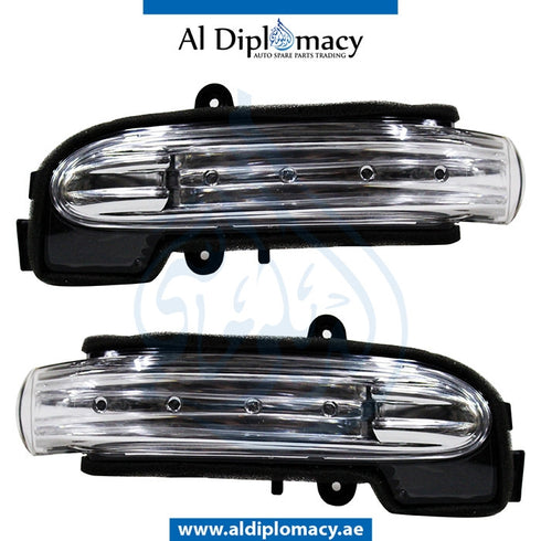 Mirror TURN SIGNAL Lamp, SET for Mercedes-Benz C Class W203 (2001-2007) models, Part Number T-2038201521+T-2038201621