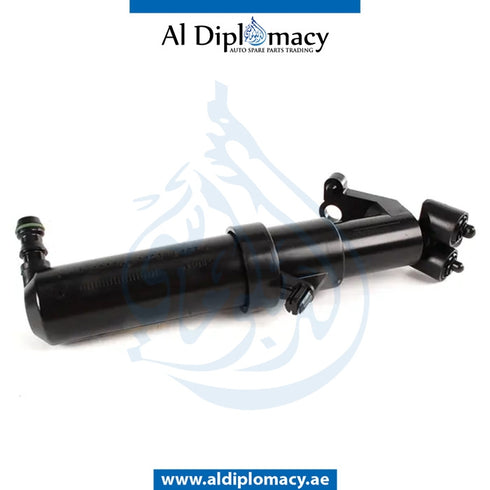 Right HEADLIGHT WIPER NOZZLE for Mercedes-Benz C Class W203 (2001-2007) models, Part Number T-2038600647