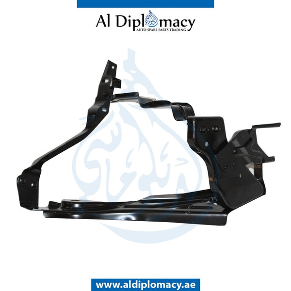 Right HEADLIGHT FRAME for Mercedes-Benz C Class W204 (2007-2015) models, Part Number T-2046200291