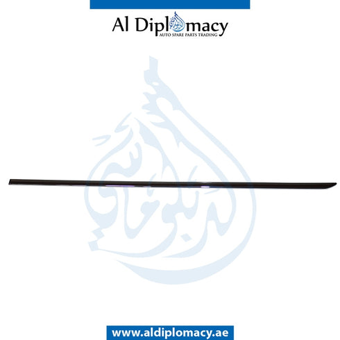 Rear Right DOOR MOLDING for Mercedes-Benz C Class W204 (2007-2015) models, Part Number T-2047300280