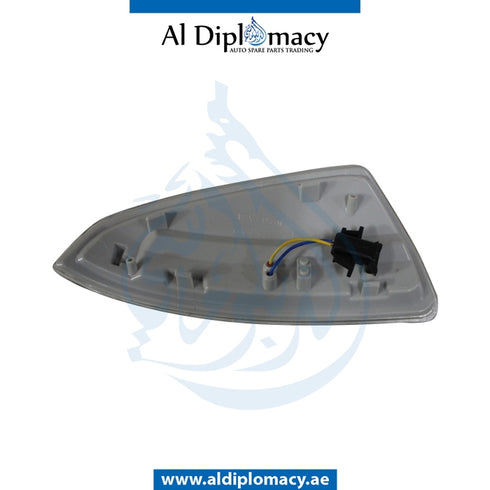 Left MIRROR TURN SIGNAL LAMP for Mercedes-Benz C Class W204 (2007-2015) models