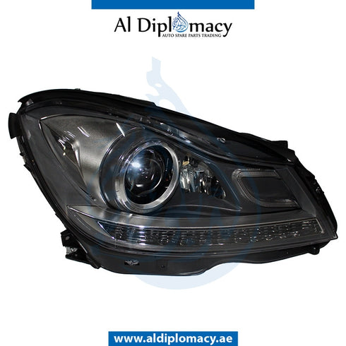 Right Headlight, DYNAMIC for Mercedes-Benz C Class W204 (2007-2015) models, Part Number T-2048203639-DYNAMIC