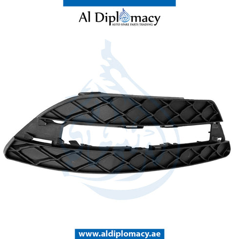 Front Left Lower BUMPER FOG LAMP GRILLE for Mercedes-Benz C Class W204 (2007-2015) models, Part Number T-2048803224-CN