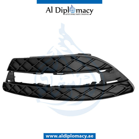 Front Right Lower BUMPER FOG LAMP GRILLE for Mercedes-Benz C Class W204 (2007-2015) models, Part Number T-2048803324-CN